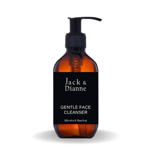 Shop best Facial Cleanser for Men and Women at best price from Jack & Dianne. This cleanser is especially beneficial to people with sensitive, stressed or delicate skin. Buy Now!